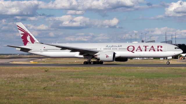 A7-BAT::Qatar Airways